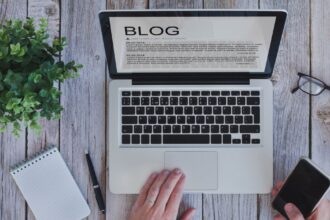 blog adalah